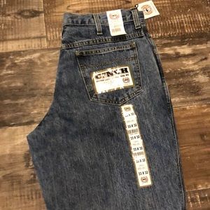 33 x 32 Men’s Cinch Jeans